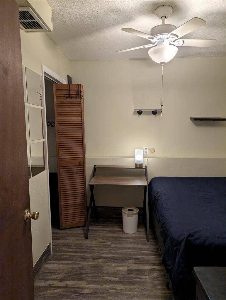 Room for rent
