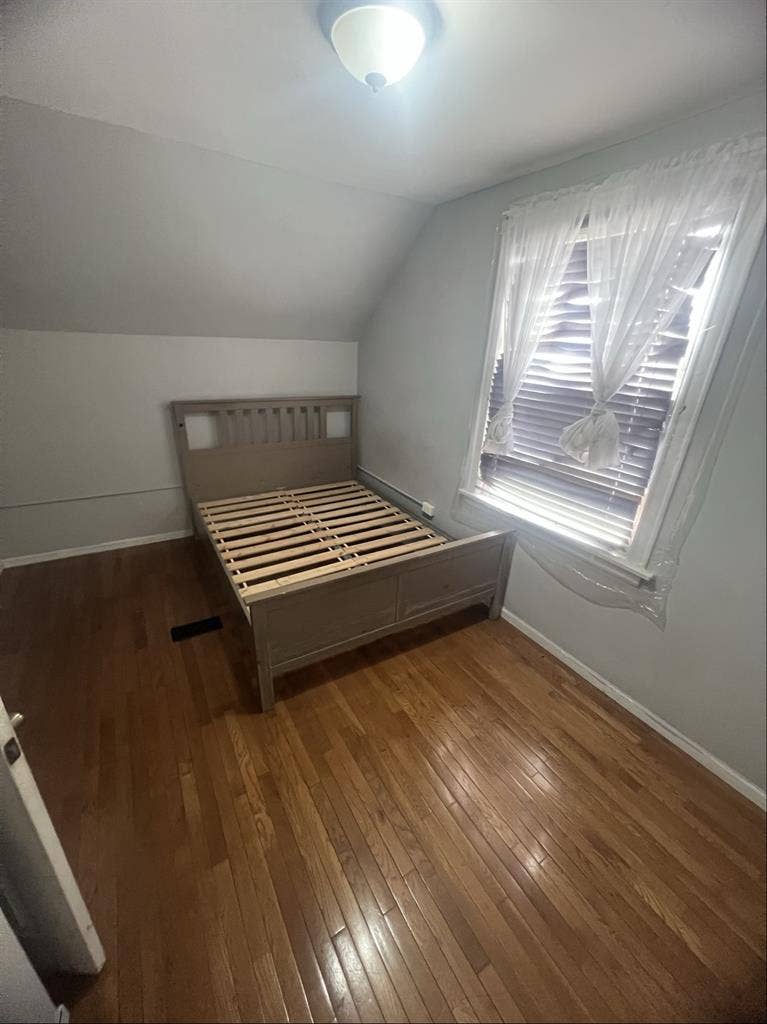 renting a room in Berwyn