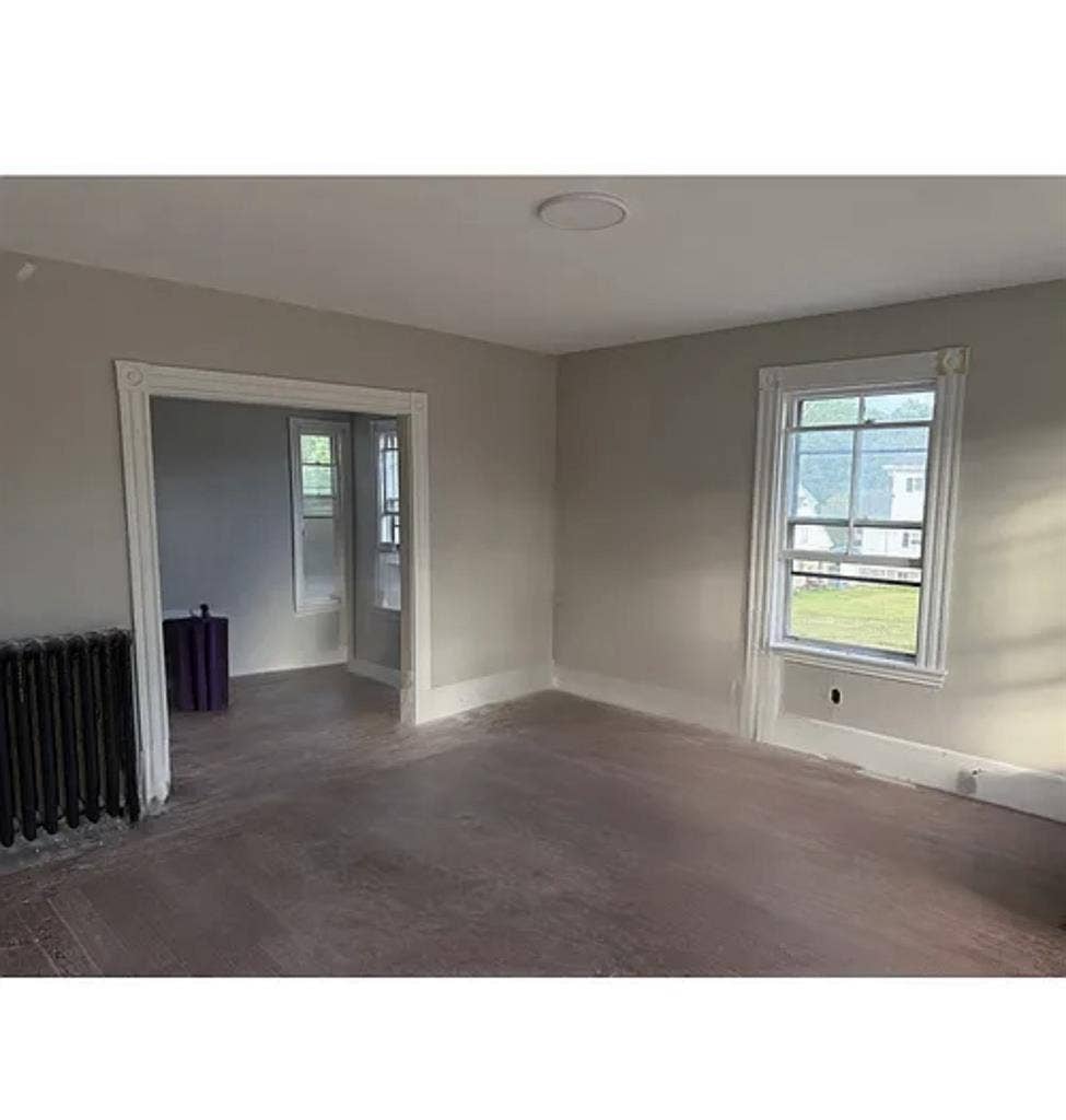 Rooms $1,000 – Shared Living