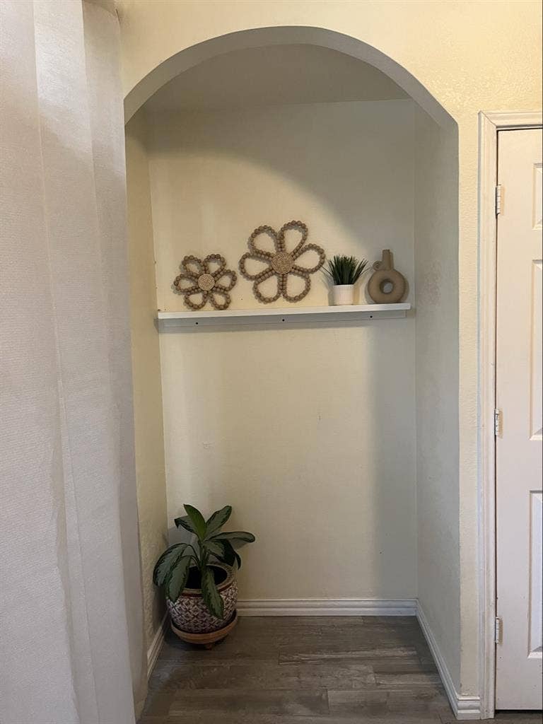 1 BR, 1Bath and private pool