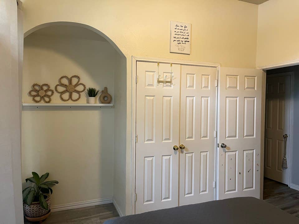 1 BR, 1Bath and private pool