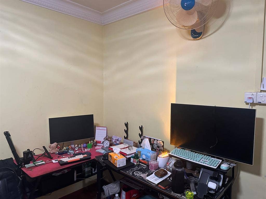 Serangoon Ave 3 common room
