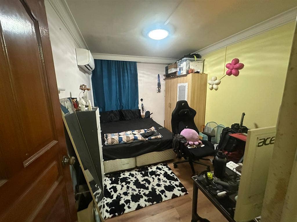 Serangoon Ave 3 common room