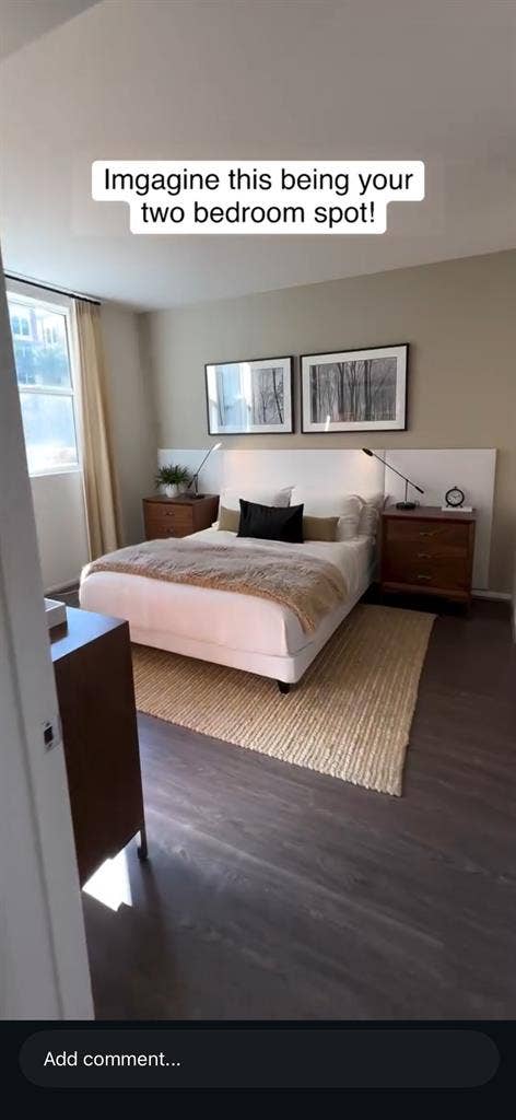 Looking for a roomie in luxury apt