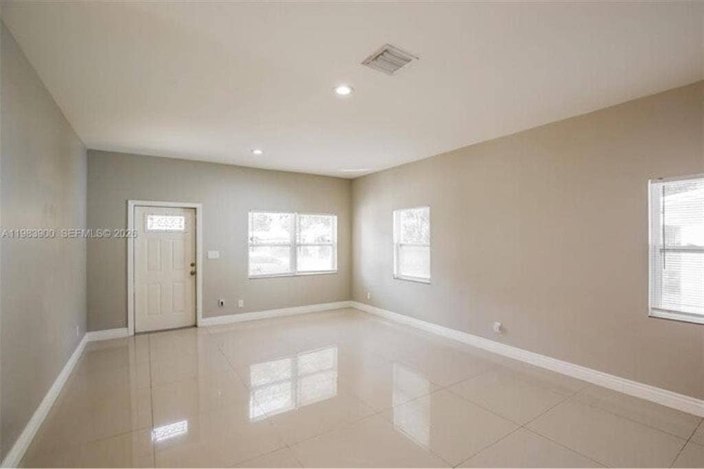 Spacious 3-Bed / 2-Bath Home