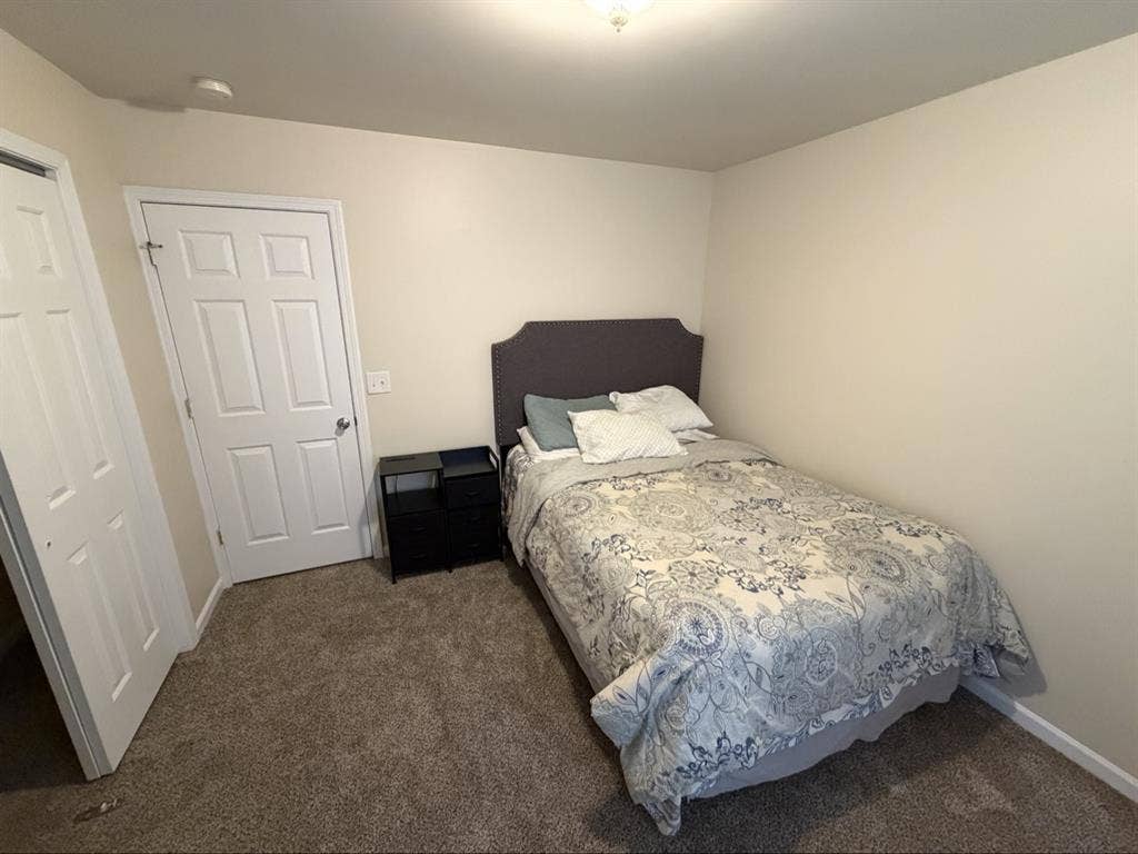 Furnished Room w/ WiFi Available
