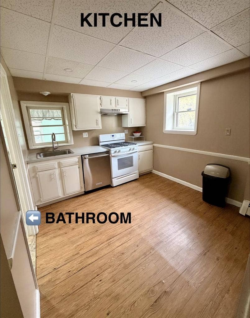 Spacious 2BR APT Move-In Ready