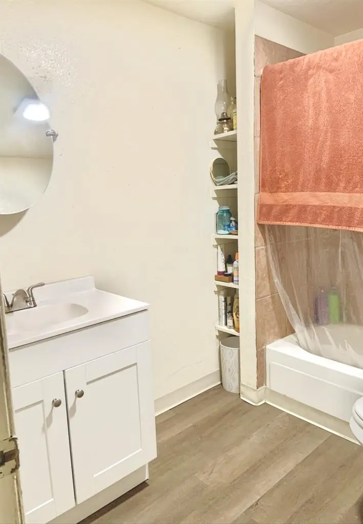 Summer Sublet, fully furnished!