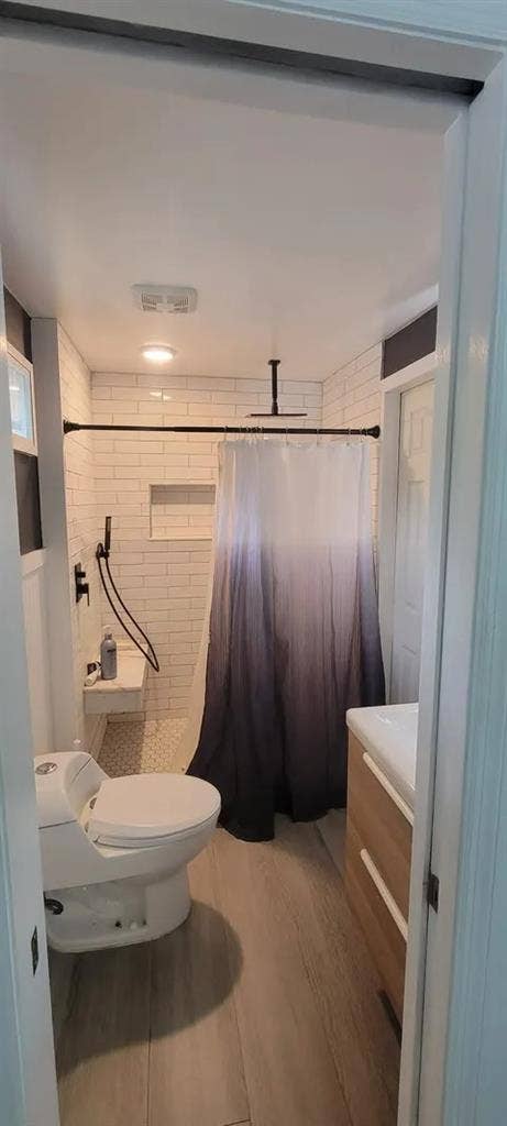 1br/1 bath Lake Howard area