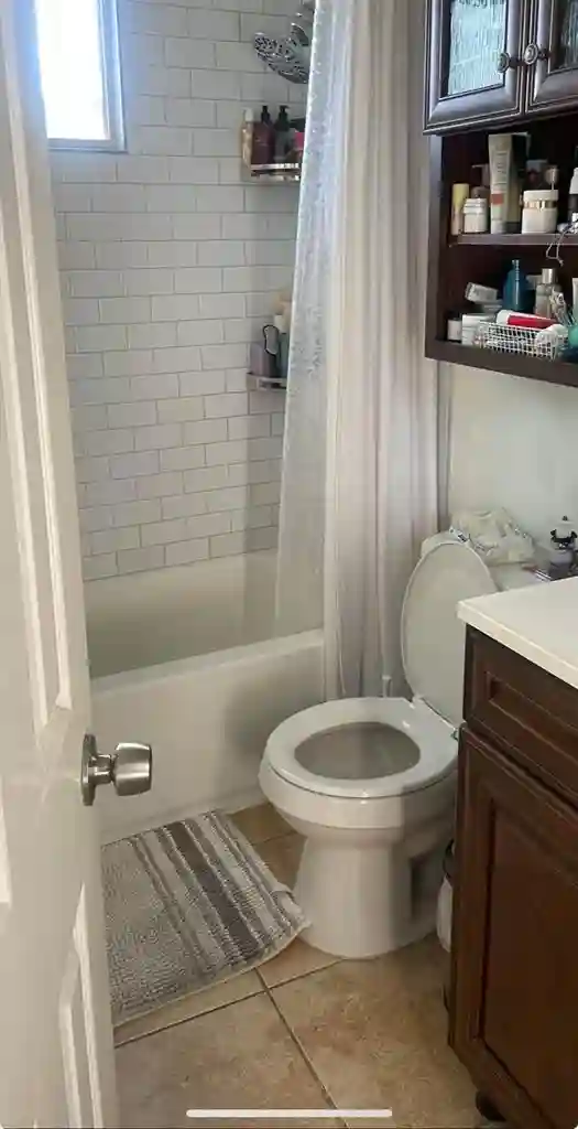 Unfurnished private room