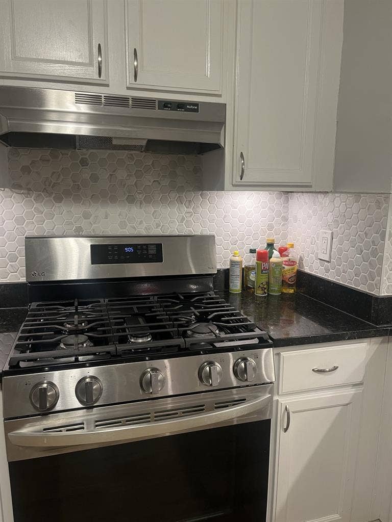 Looking for a roommate in Watertown
