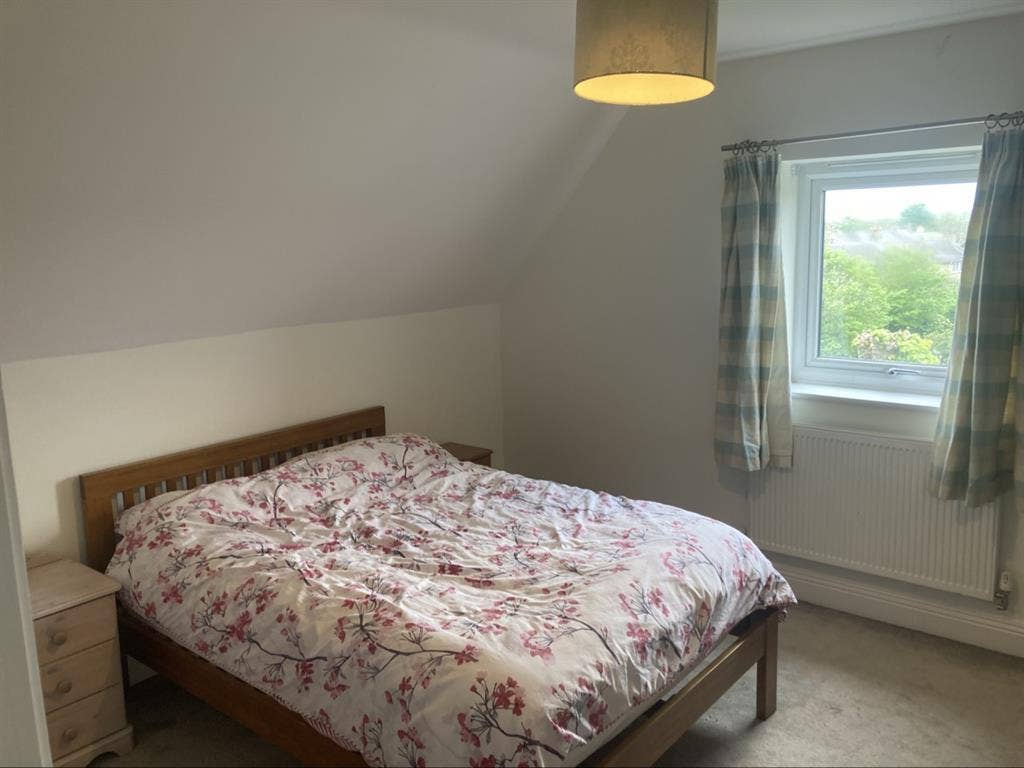 2 double rooms in Huntingdon