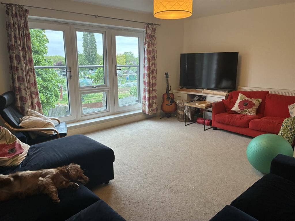 2 double rooms in Huntingdon