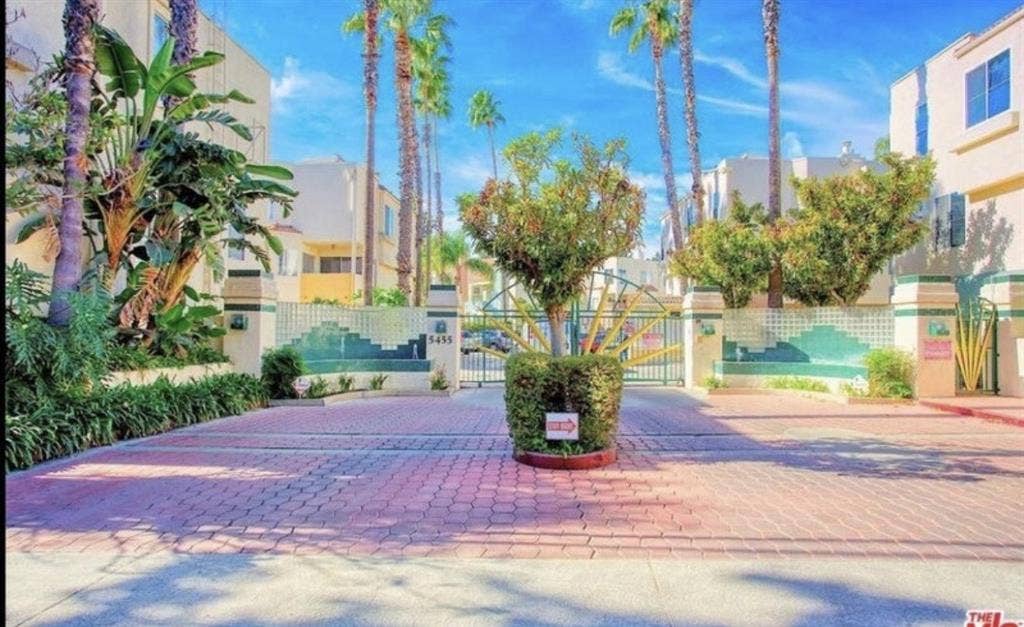 Room for rent in Sherman Oaks 1k/mo