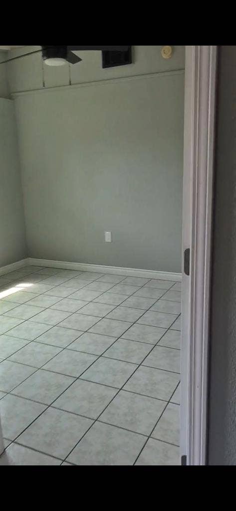 spacious bedroom in 2bd 1bh house