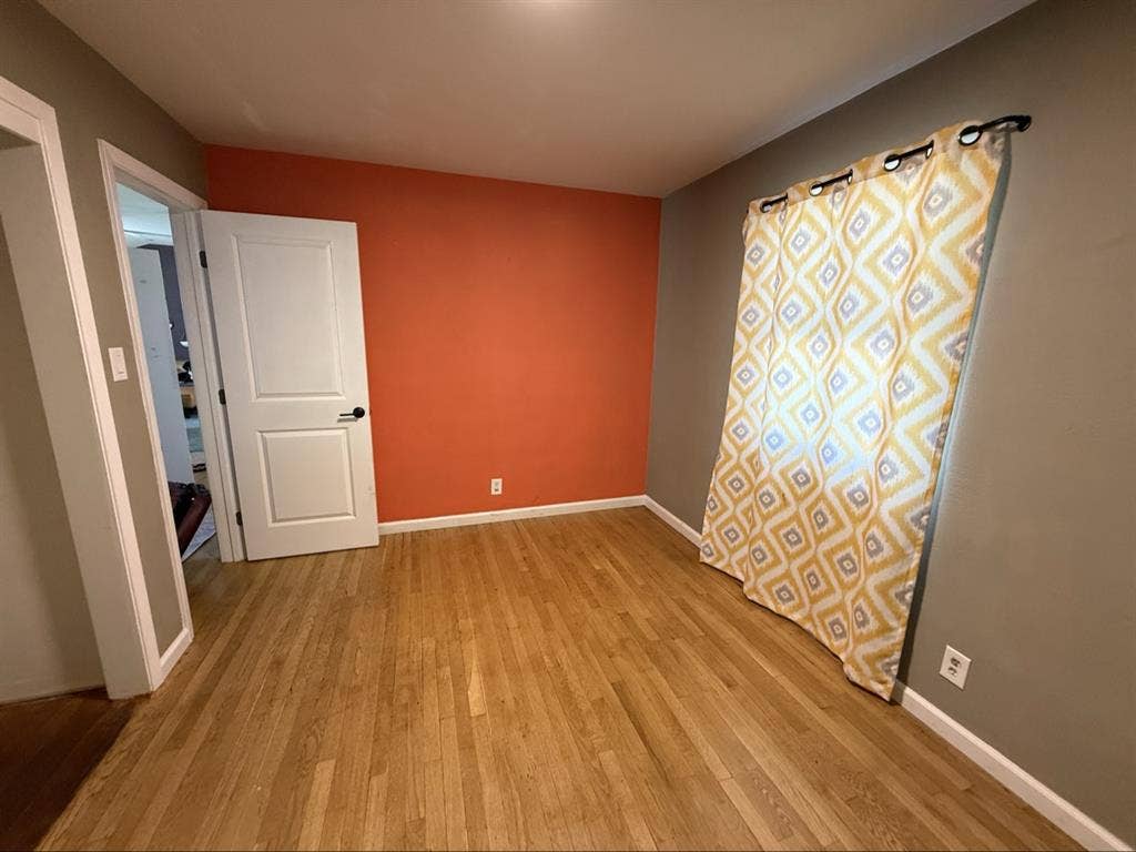 Private cozy room near Midtown!