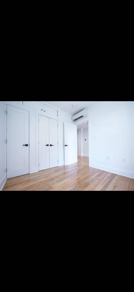 Seeking female roommate