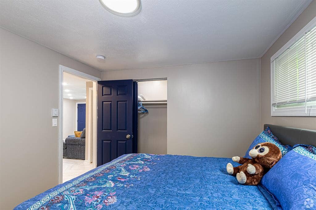 Room for rent in rural area