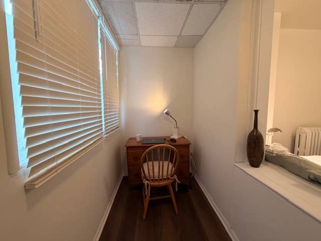 C-Heights/Rooms in Victorian house