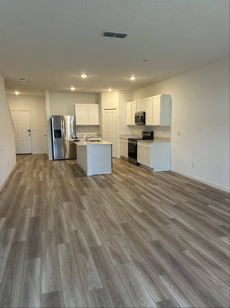 In search of a roommate-townhome