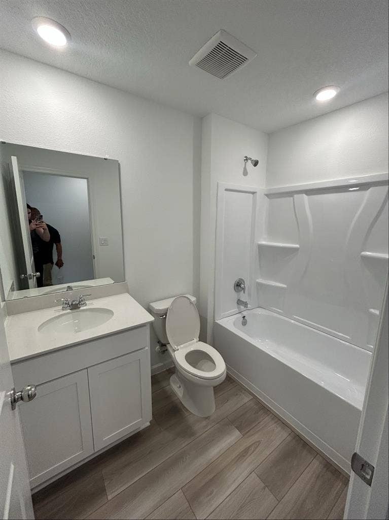 In search of a roommate-townhome