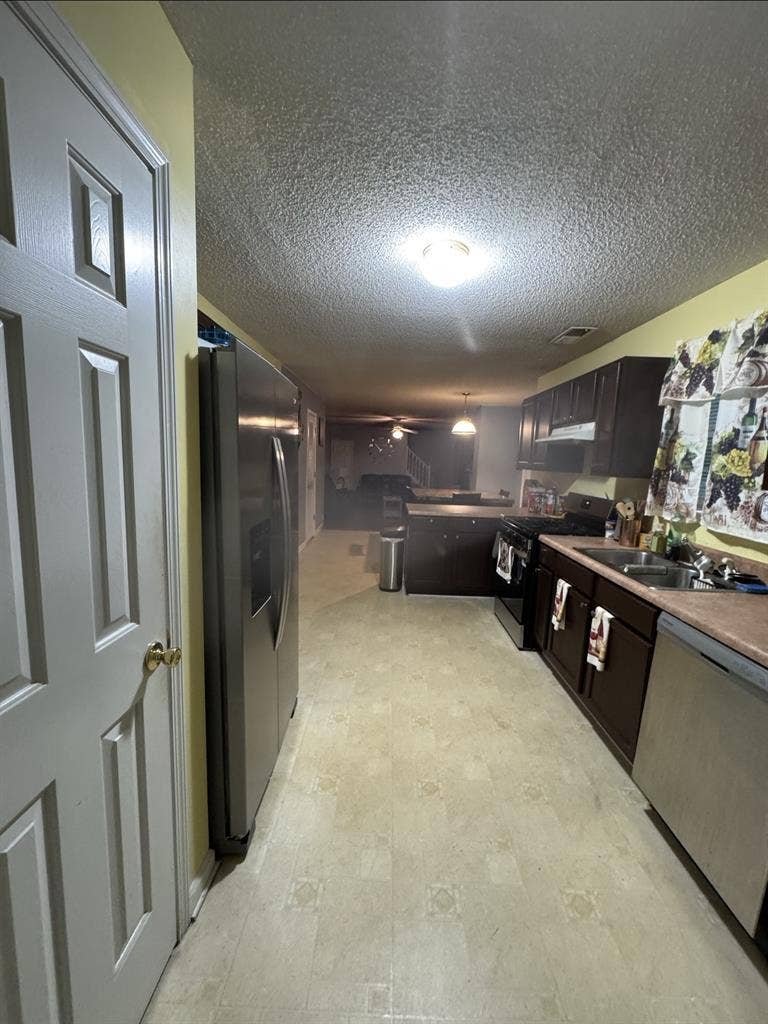 Room in Stone Mountain
