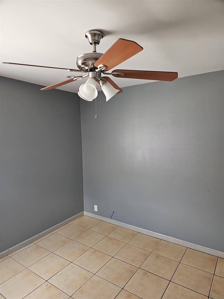 Room for rent in a nice house.