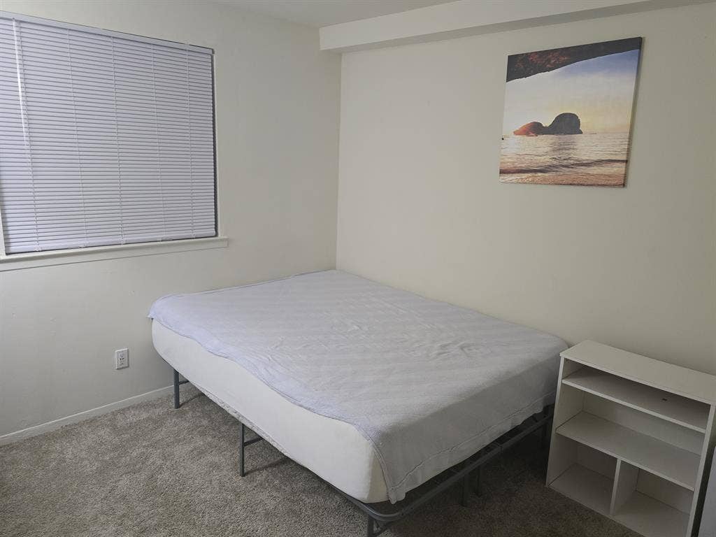 I am renting a Room, comfort, clean