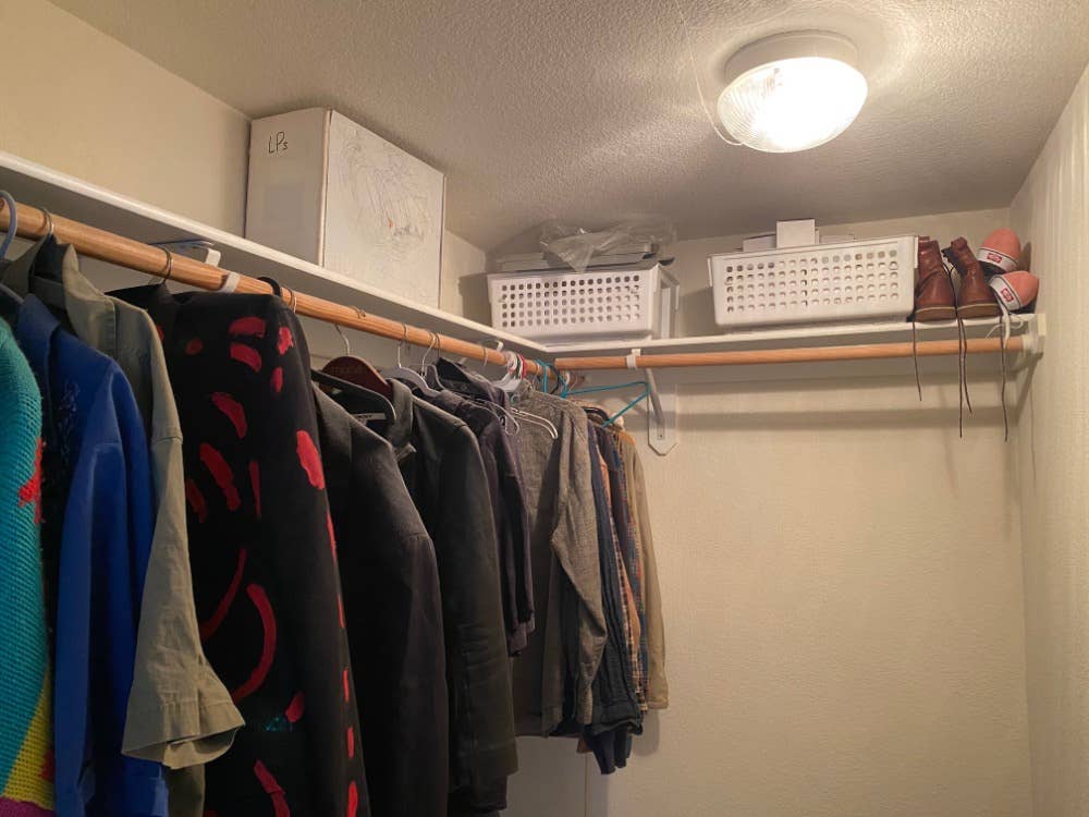 Unfurnished Room in 2B / 2B