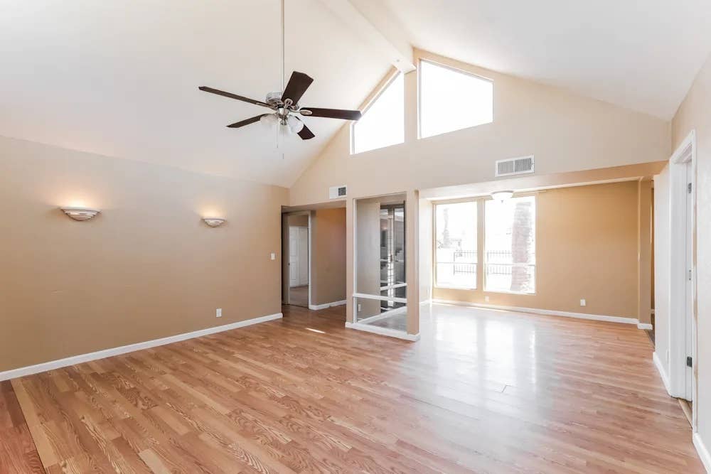 New Room For Rent