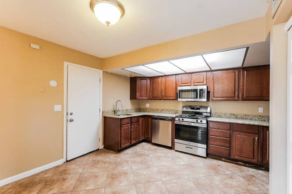 New Room For Rent