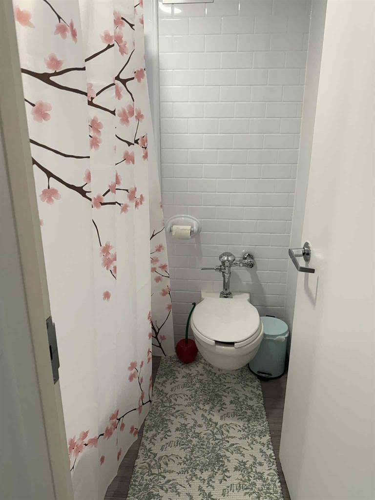 Sublet for May- August 20th