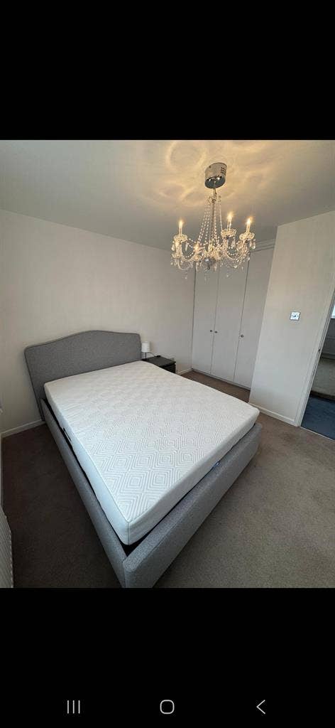 2 available rooms in Bracknell