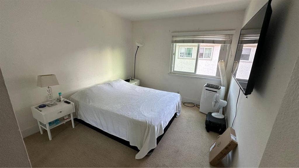 1 bedroom available for June 1st