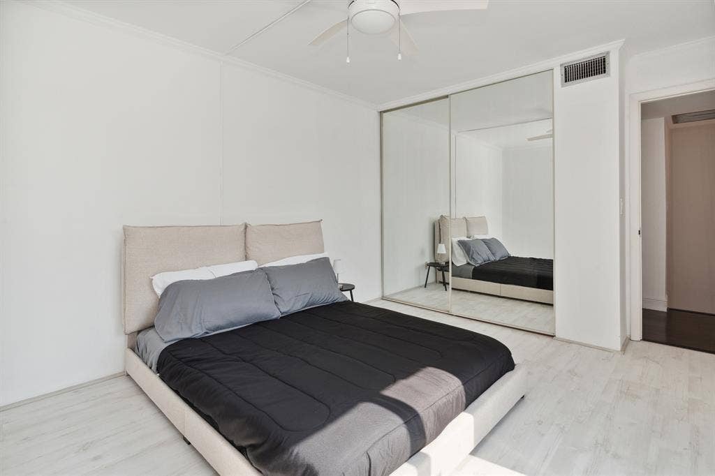 Move-In Ready! Furnished 2BR/2BA
