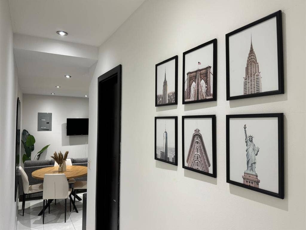 Fully Furnished Sunny Sublet