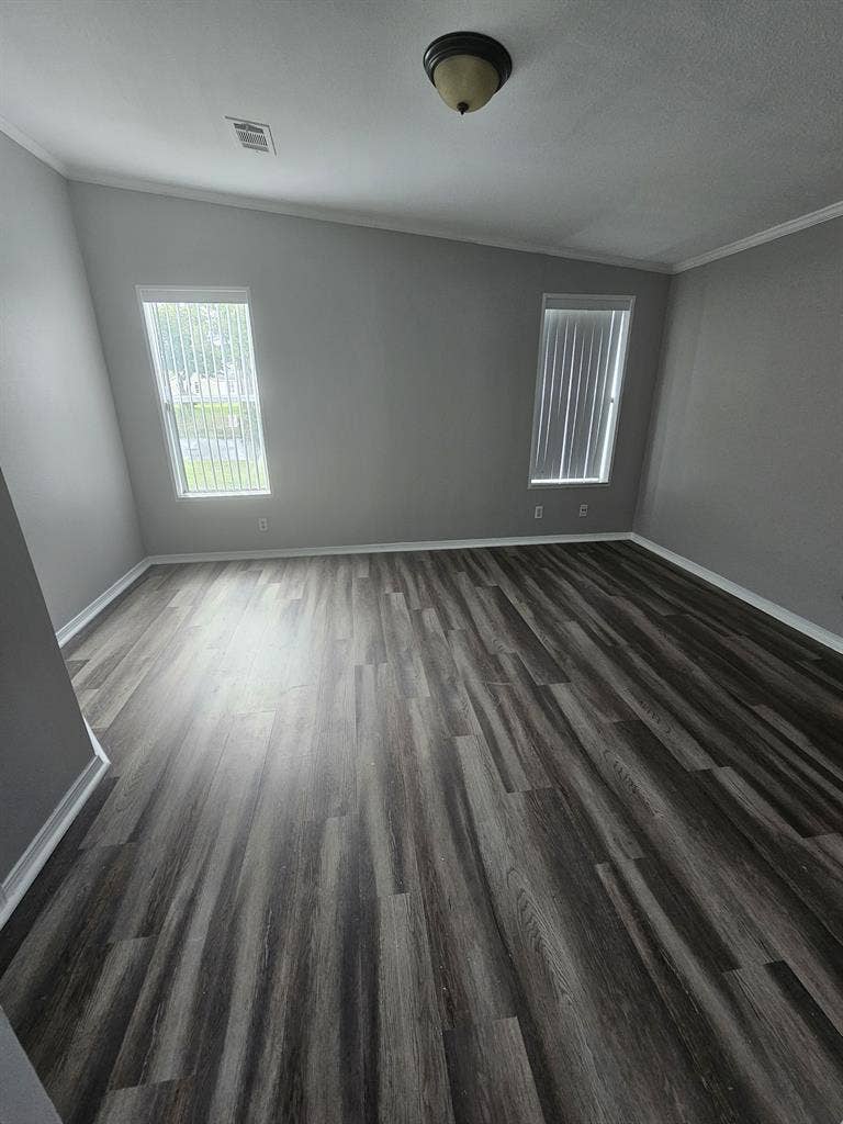 Room for rent with private bathroom