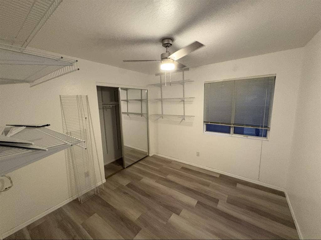 House with 2 spare rooms for rent!