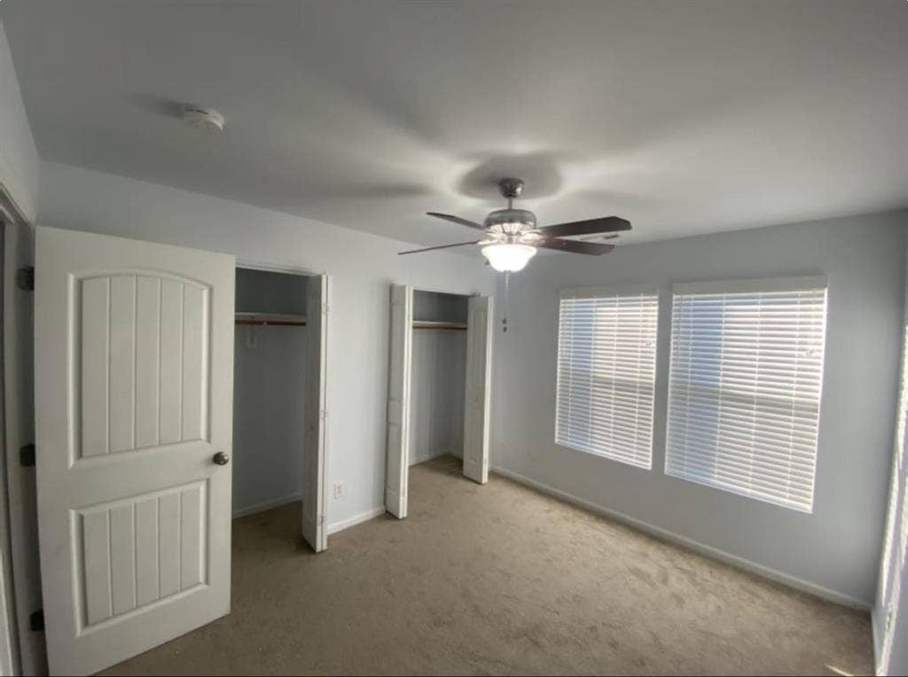 Room for rent w/ shared Bath
