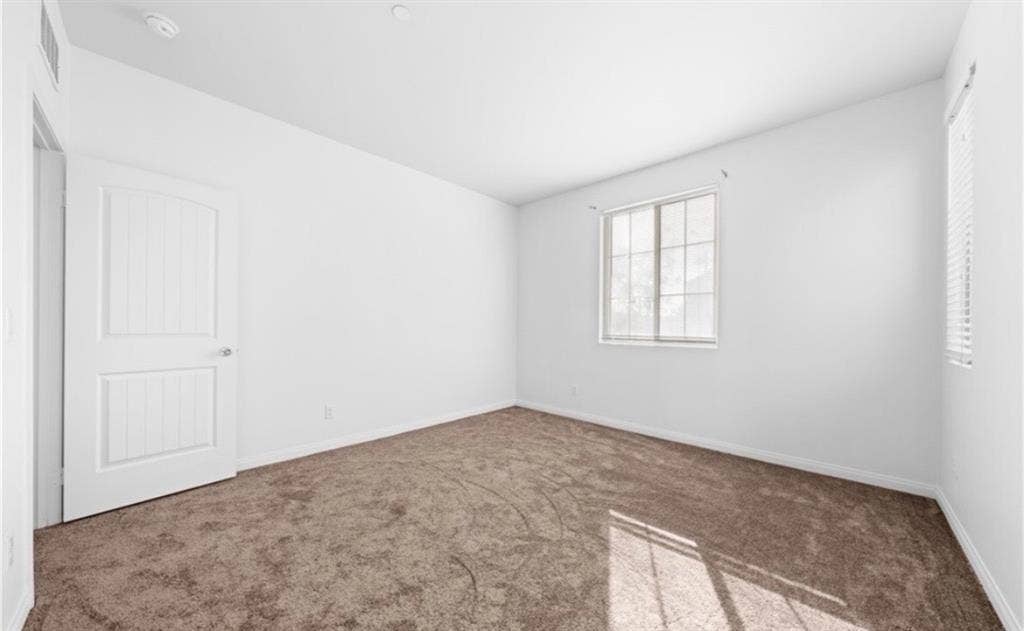 Private room for rent