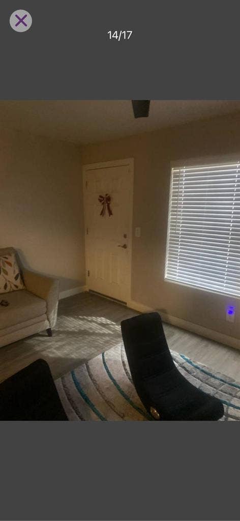 Looking for a roommate!