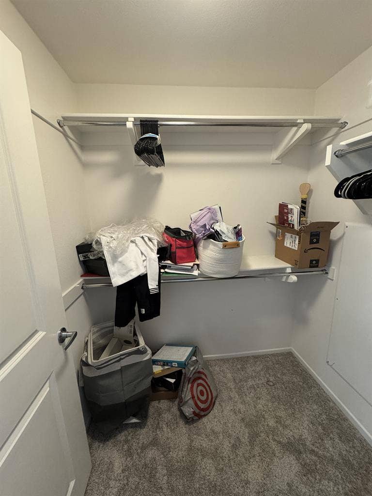 Looking for a tidy clean roommate