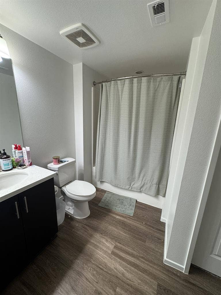 Looking for a tidy clean roommate