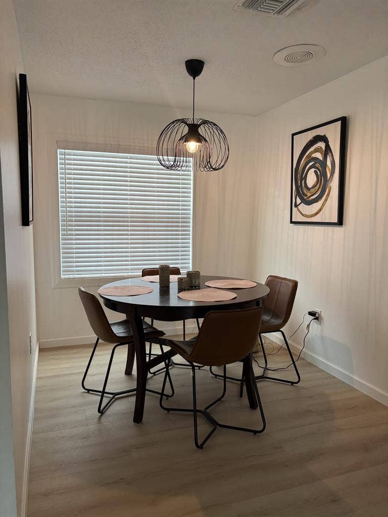 Utilities included and close to FIT