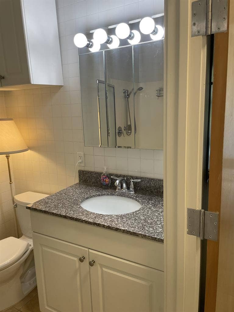 Studio - $1,605 - Downtown Stamford
