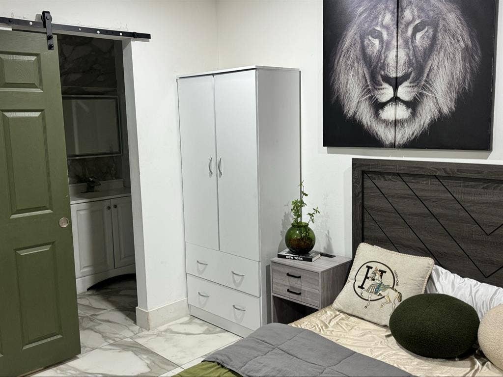 Furnished studio for rent
