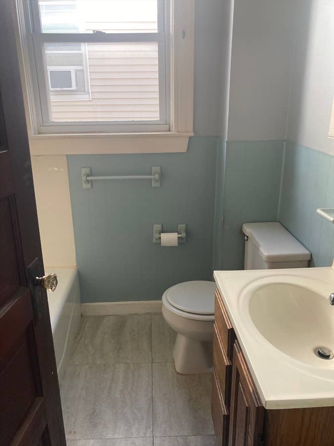 Looking for female roommates ONLY