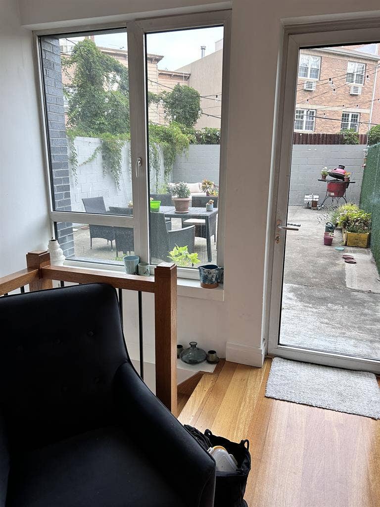 Summer Sublet–Stunning 2BR w Garden