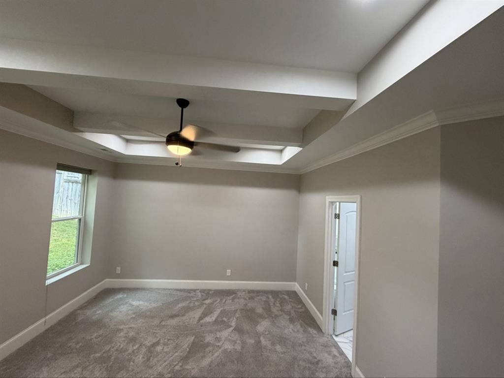 Clean private room Hendersonville