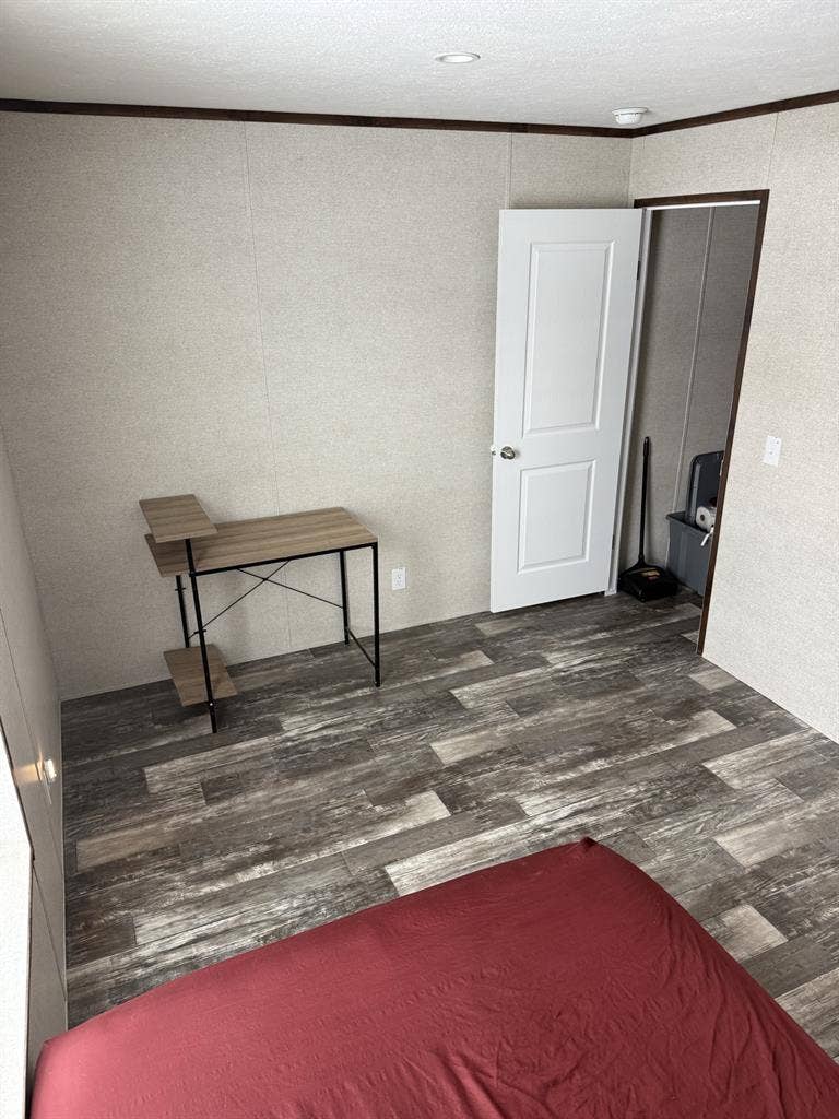 $700 + Utilities